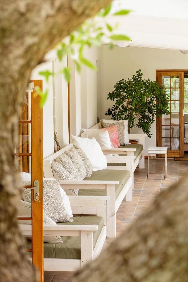 Blue Lily Retreat Bed & Breakfast Matjiesrivier  Ngoại thất bức ảnh