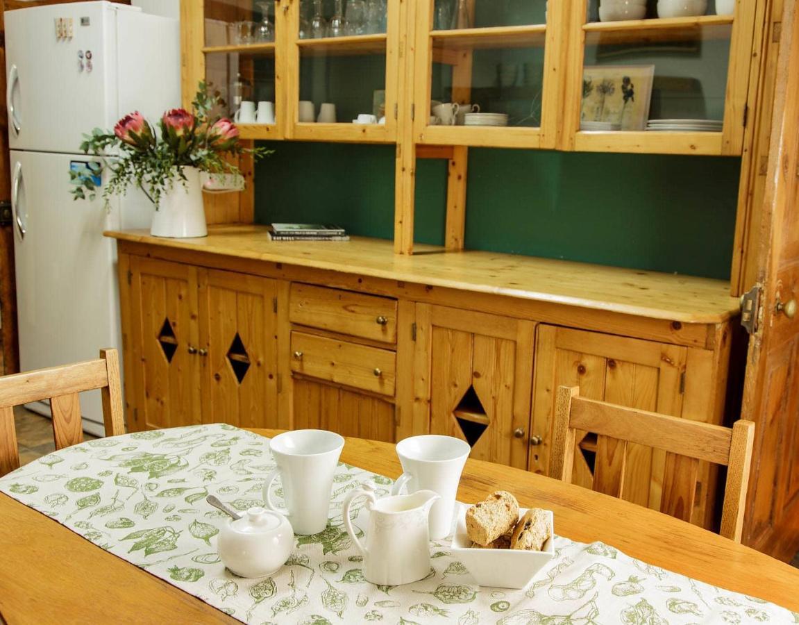 Blue Lily Retreat Bed & Breakfast Matjiesrivier  Ngoại thất bức ảnh
